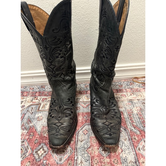 Shaynee charcoal embossed western womens boots size 7B